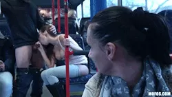 Obciąganie w autobusie
